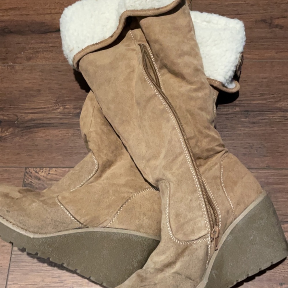 Wedge calf high zip up boots